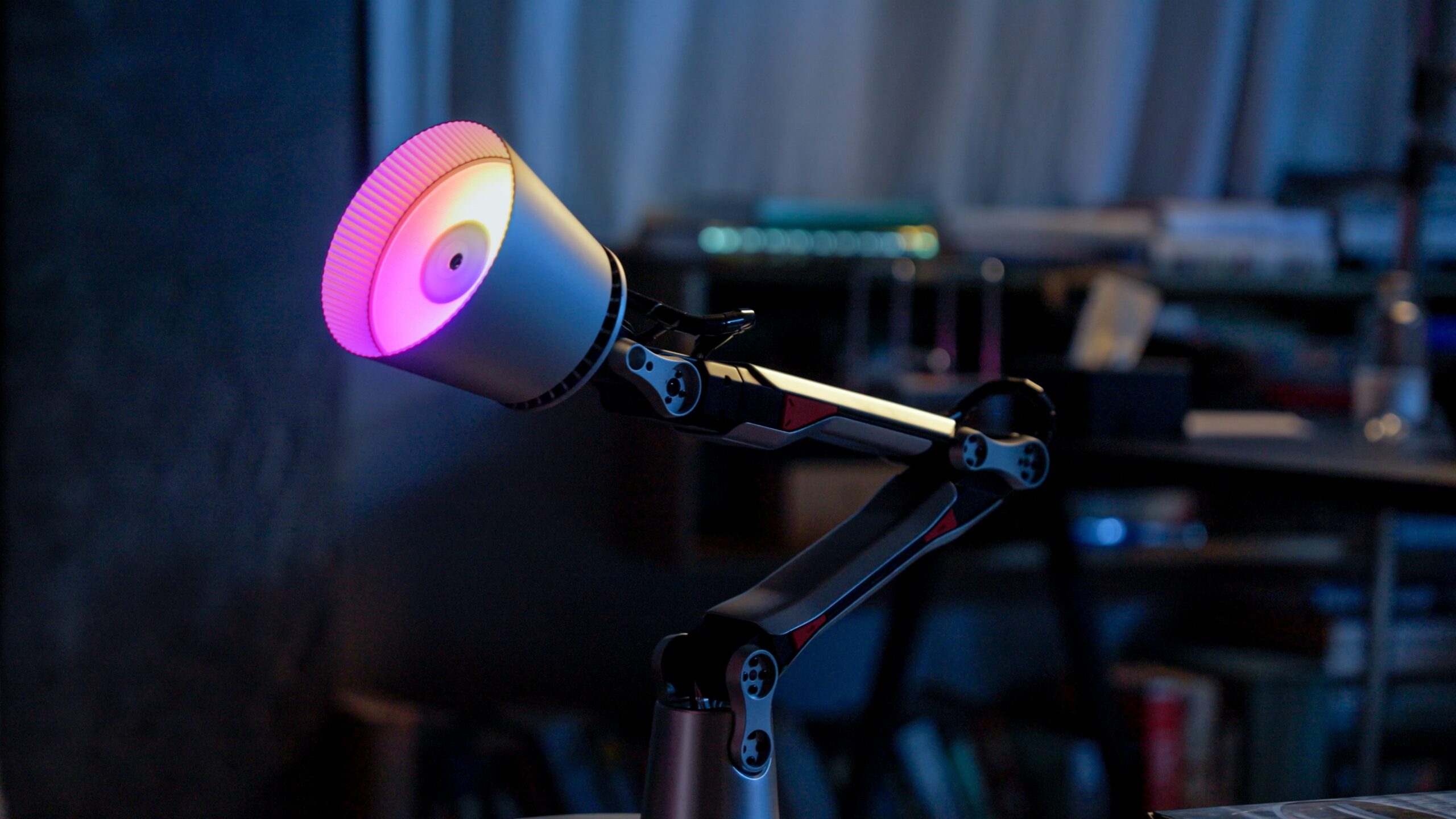 Elix - AI Companion Lighting Robot Lighting Design/Product Company: LEDVANCE GmbH. & UBTECH ROBOTICS CORP LTD Lead Designers: Shaokun Chen, Kevin Wang, Gengfu Li Other Designer's names: Huaming Chen,Wang Jiang,Jia Zhou,Zhian Li,Xuexia Wu,Chenggang Huang,Rui Gu,Zichen Liu,Yuxin Li Client: LEDVANCE GmbH. Prize: LIT Lighting Design Award Hamed Mahzoon Designooor