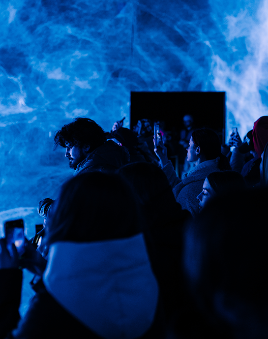 Point of singularity: the first immersive AV installation inside a 360° LED sphere Brand : SILA SVETA Designer: Alexandr Us Designooor Hamed Mahzoon