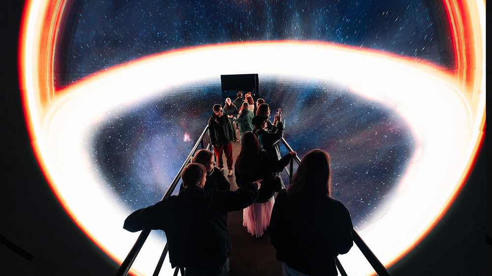 Point of singularity: the first immersive AV installation inside a 360° LED sphere 
Brand : SILA SVETA
Designer: Alexandr Us
Designooor 
Hamed Mahzoon