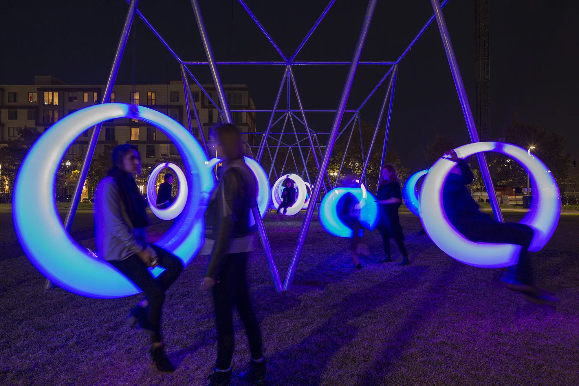 Maral Akbari Anvaryan

Maral Akbari

Designooor

Swing Time

Mid-Air Swing

Höweler + Yoon Architecture