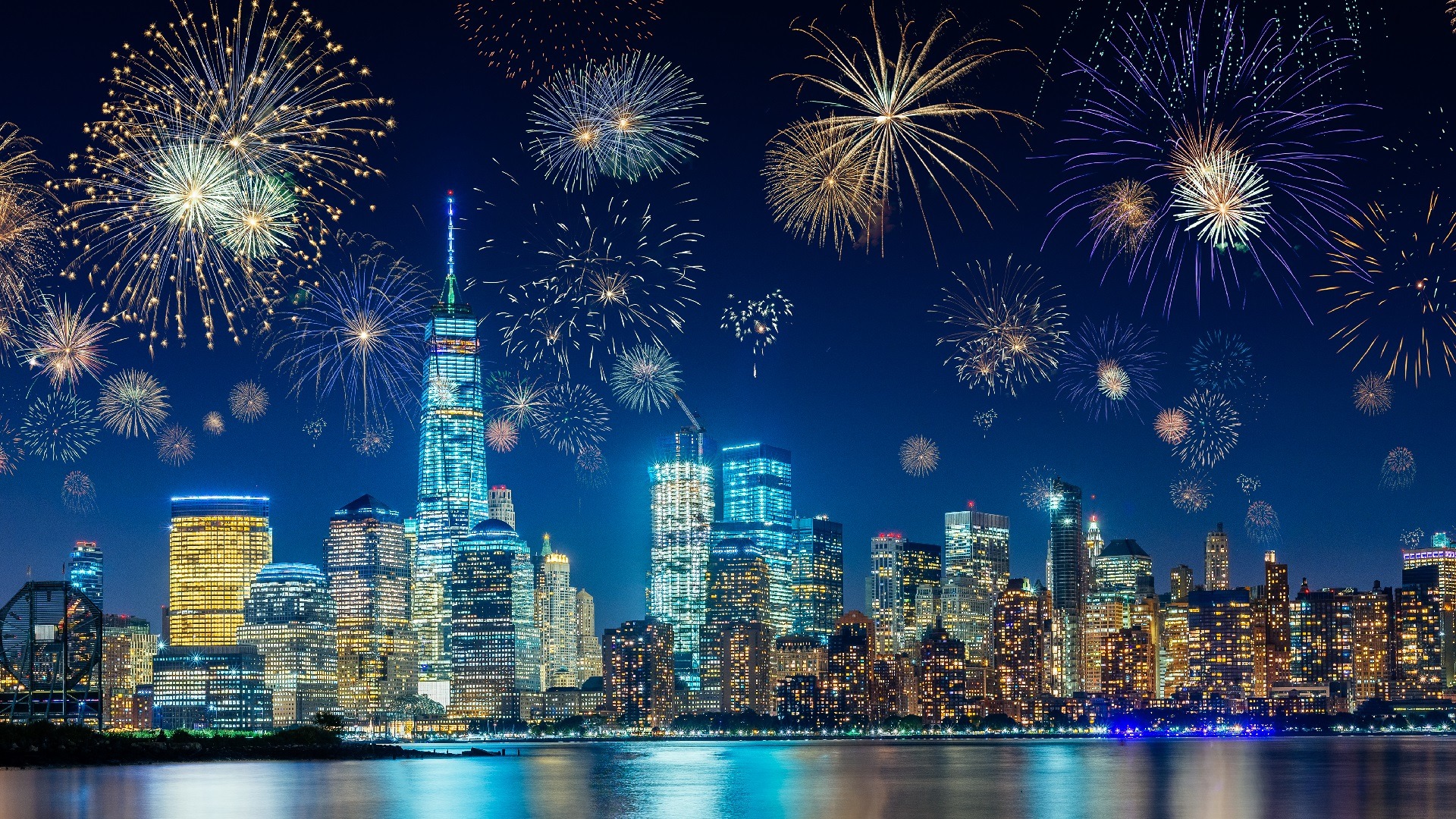 New Year’s Eve 2026 lighting and fireworks celebrations across international cities, showcasing architectural lighting, urban illumination, projection mapping, drones, and public space light design. Visual documentation of global New Year events in the United Arab Emirates, Australia, United States, United Kingdom, France, Germany, Italy, Singapore, Thailand, Japan, and South Korea. Written by Hamed Mahzoon. Media: Designooor lighting media and academy.