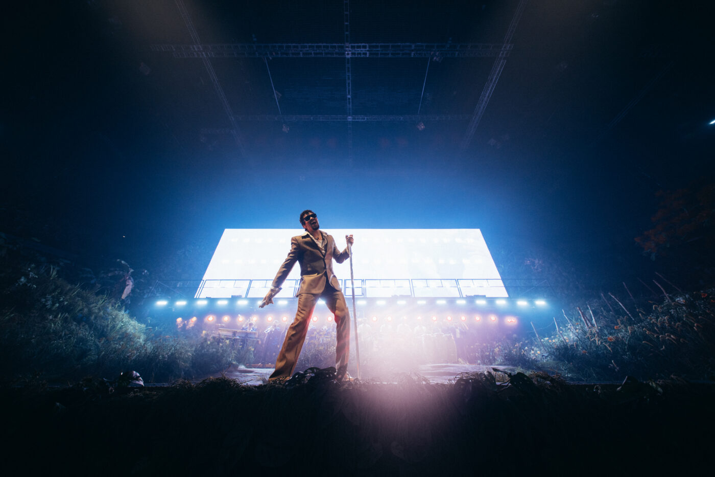 Lighting Design Company: Sturdy. Executive Producer: Kevin Henry Creative Director: Adrian Martinez Stage Render Artist: Ben Caires Junior Creative: Noah Hernandez Project Coordinator: Flo Singer Head of Content: Jasper Heenan Content Directors: Natalie Hall, Justin Sanchez CGI Technical Lead: Jon Denton Screen Producer: Vishal Sharma Technical Drawings: Mathew Geasey, Bryan Seigel Lighting Designer: Marcus Jessup Assistant Lighting Designer: Kevin Rodriguez Lighting Programmer: Eliot Jessep Assistant Lighting Programmers: Louis Choisy, Caleb Coble Previs Artist: Pablo de Larrañaga Aramoni Concept Artist: Caleb Westwood 3D Animators: Aaron, Valdemaras Dzengo, Edwin Fuhrmann, Max Johnson, Charly Chapman 3D Editors: Will Mendez, Kai Shinomura 3D Artist: Adrian Duran, Kai Shinomura Editors: Parker Schmidt, Zach Okami, Bazzbros VJ: Mandy Pagan Lighting Director: Krizia Velez Scenic Art Director: Monica Monserrate Project Management Consultant: Alex Rollier Bad Bunny Puerto Rico Residency 2025 Designooor - Hamed Mahzoon