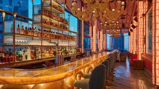 Brand: 18Fifty Lighting Designer: Evina Diamantara Architecture Company: OIR Interior Design Company: MBDS Location: Dubai, UAE Designooor Lighting Media and Academy Author: Hamed Mahzoon Universal lighting platform - ulp Dlight lighting design award